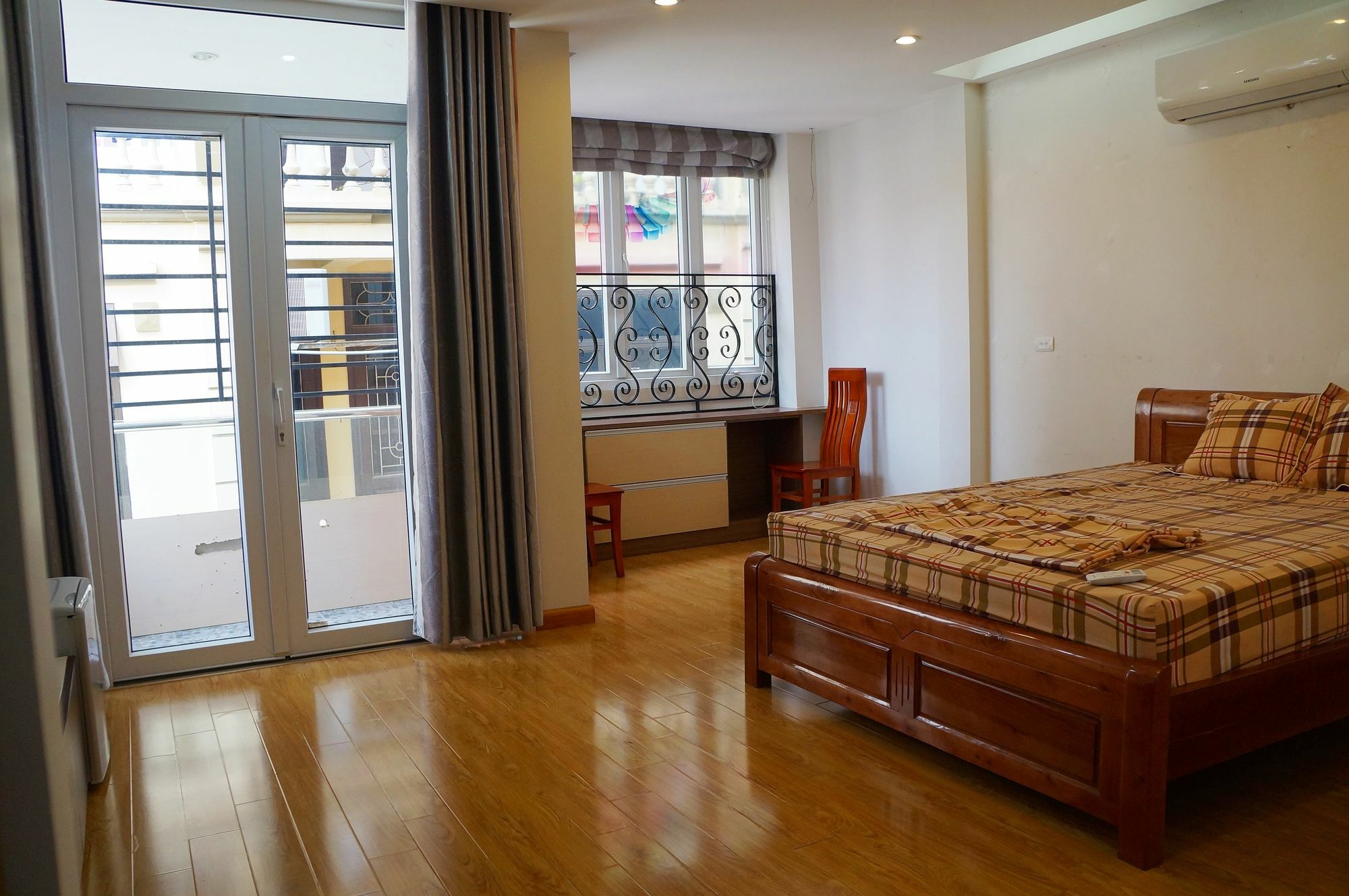 Hanoi Light Hostel Екстер'єр фото